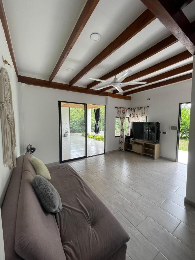 Cabana Campestre Con Piscina En La Hacienda Napoles Doradal Kültér fotó